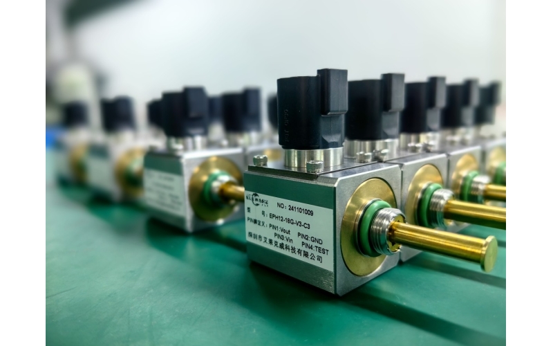 閥芯位置傳感器是用于精確監測閥門開度的檢測裝置，主要服務于液壓控制、工業自動化及環境監測等領域